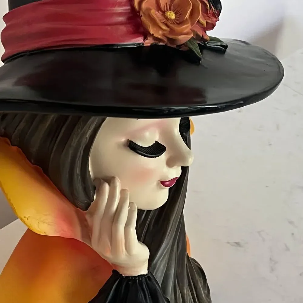 Bella Luxx Halloween Witch Bust Figurine with Black Hat and Floral Accents
